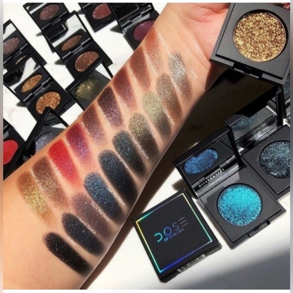 NIB Dose of Colors Block Party Single Eyeshadow in Slinky - Picture 9 of 16